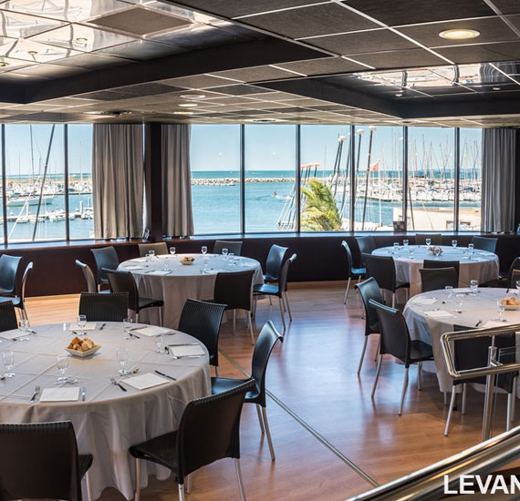 YACHT CLUB DE PORT CAMARGUE - CENTRE DE CONGRES ET SEMINAIRES LE GRAU-DU-ROI, Gard