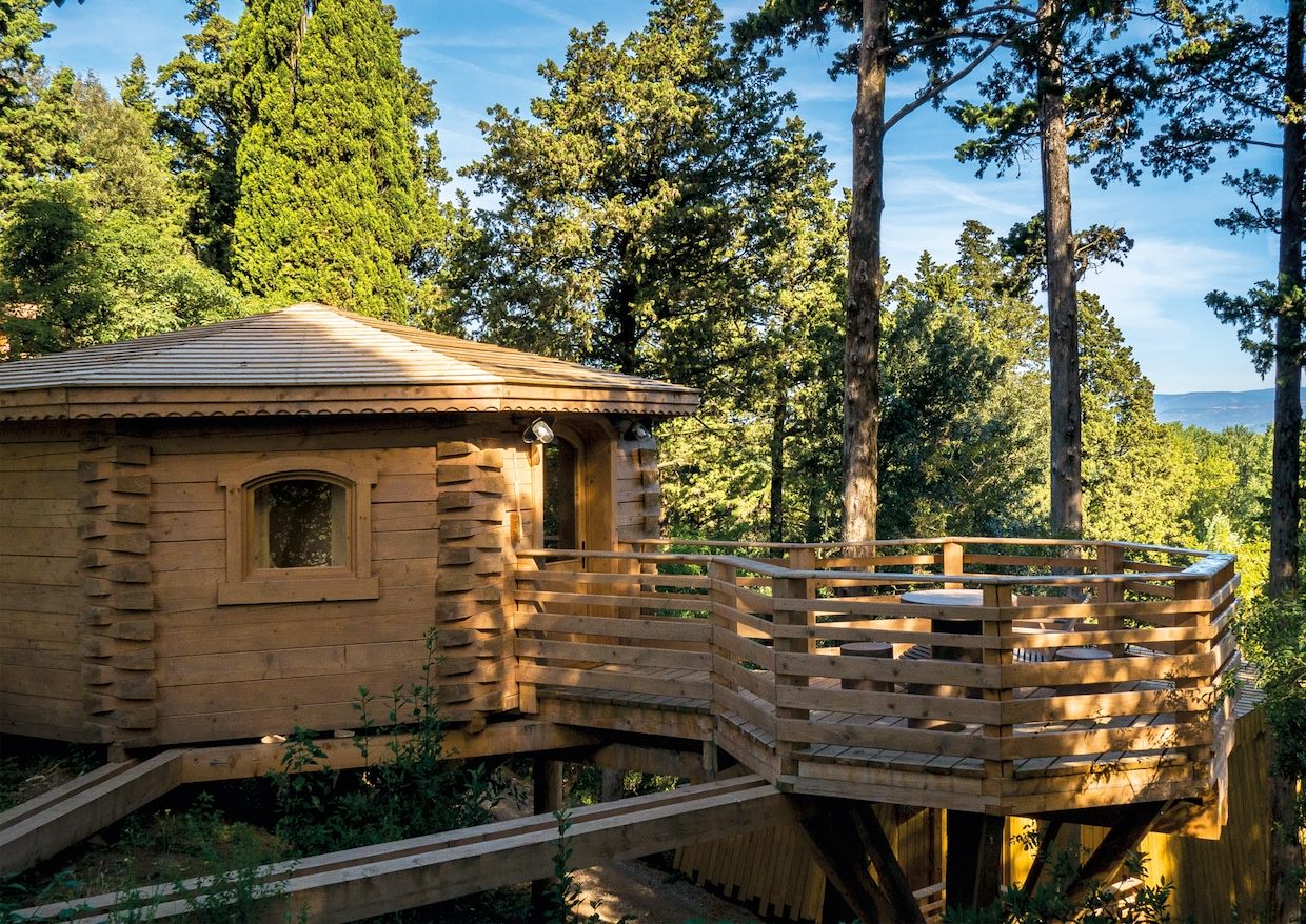 Les Cabanes dans les Bois