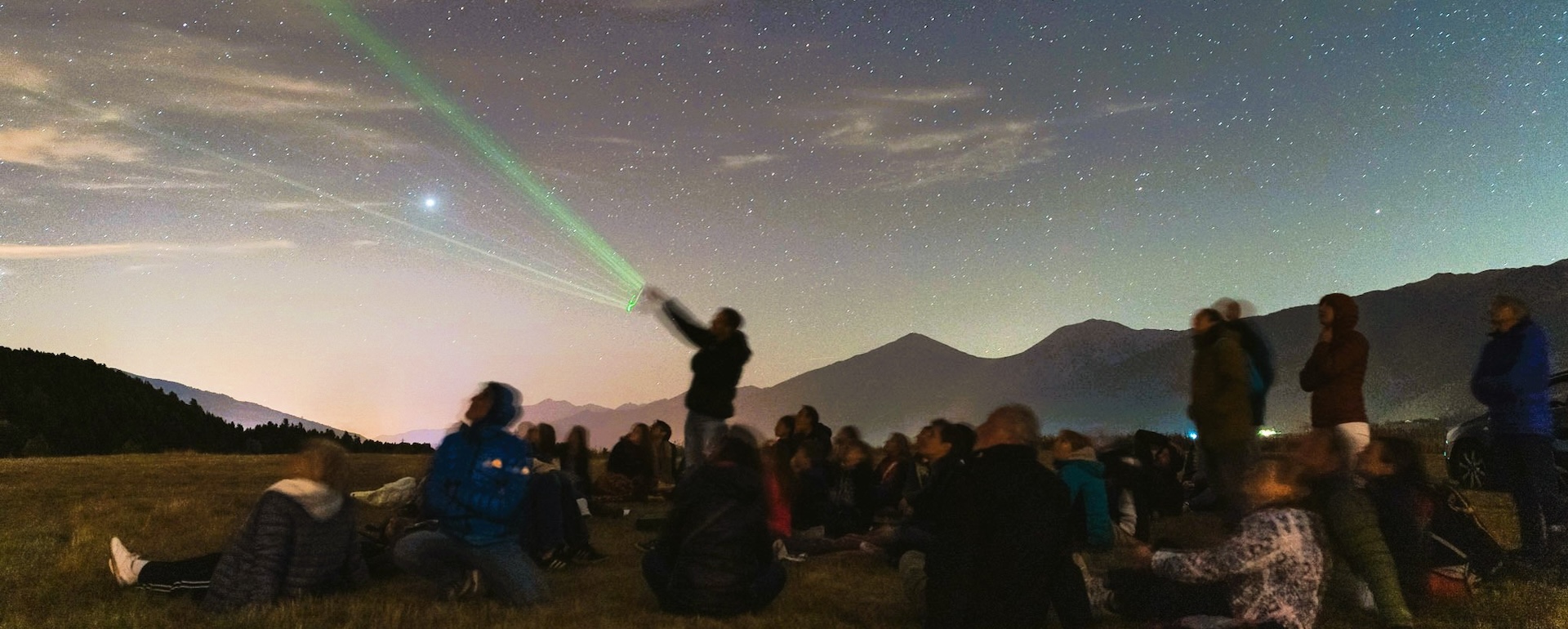 Montreur d'étoiles © Cabanes dans les Bois