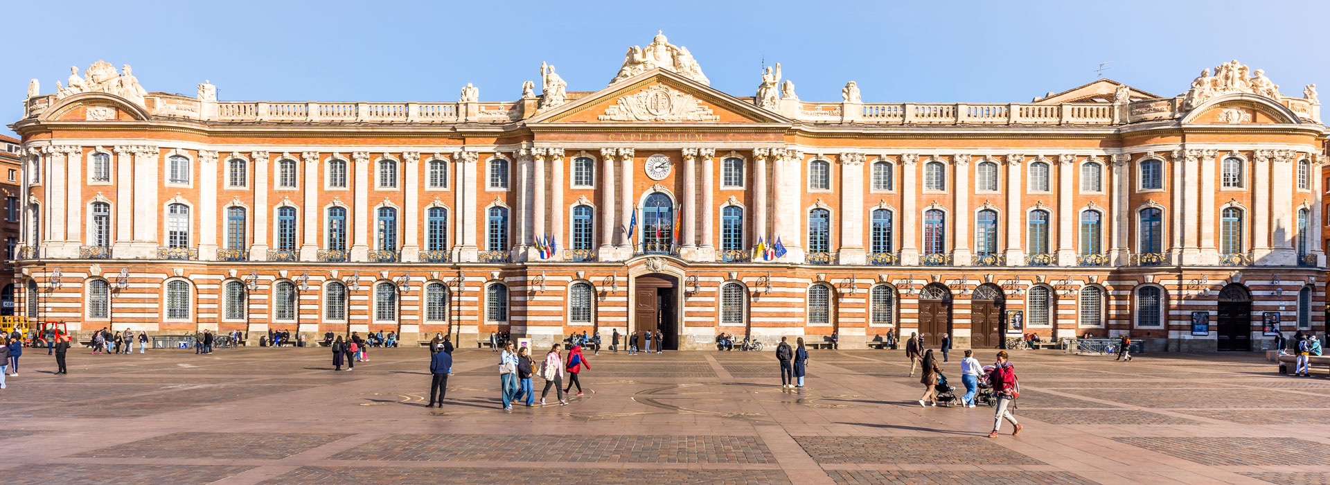 Capitole-©-Rémi-Deligeon---Agence-d'attractivité-de-Toulouse